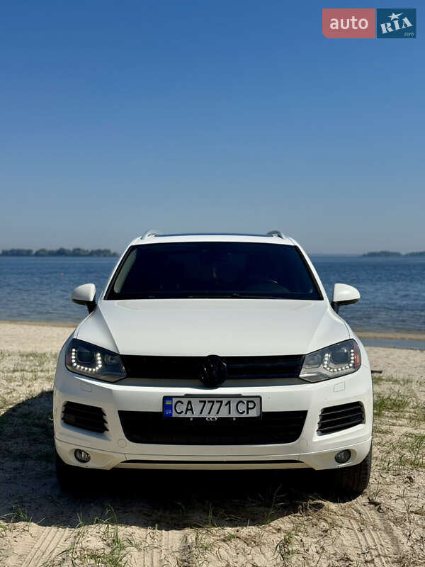 Внедорожник / Кроссовер Volkswagen Touareg 2011 в Черкассах фото 16 Внедорожник / Кроссовер Volkswagen Touareg 2011 в Черкассах