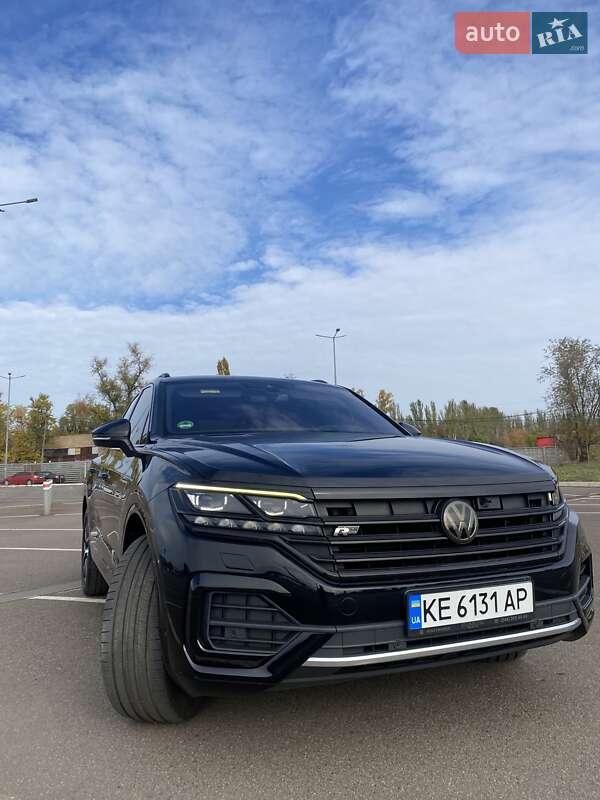 Внедорожник / Кроссовер Volkswagen Touareg 2018 в Кривом Роге фото 11 Внедорожник / Кроссовер Volkswagen Touareg 2018 в Кривом Роге