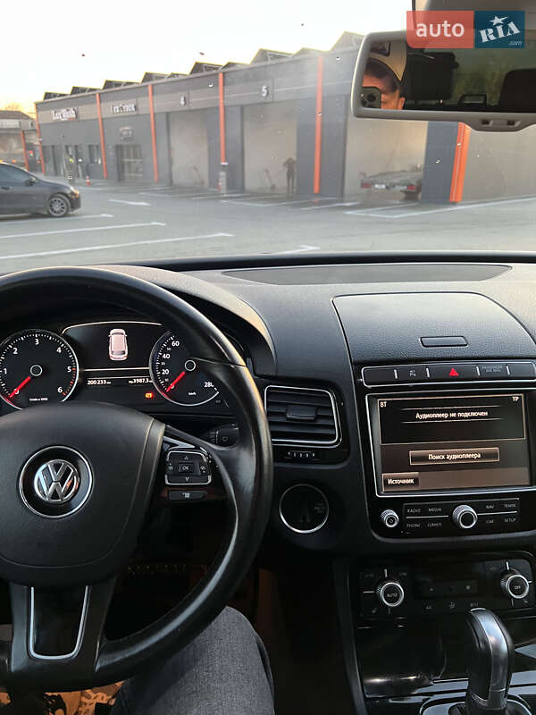 Внедорожник / Кроссовер Volkswagen Touareg 2015 в Виннице фото 49 Внедорожник / Кроссовер Volkswagen Touareg 2015 в Виннице