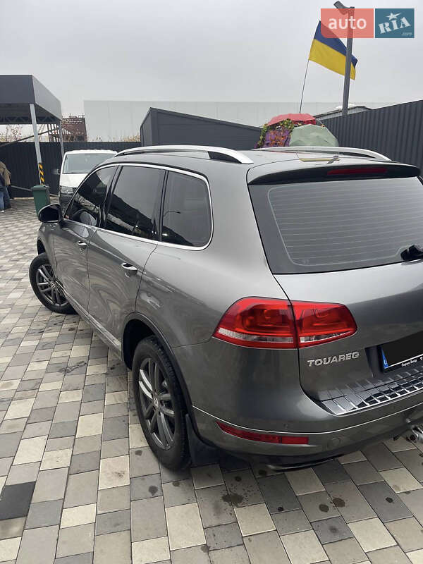 Позашляховик / Кросовер Volkswagen Touareg 2013 в Полтаві фото 8 Позашляховик / Кросовер Volkswagen Touareg 2013 в Полтаві