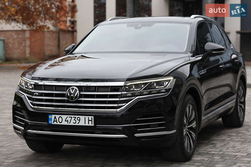 Внедорожник / Кроссовер Volkswagen Touareg 2018 в Мукачево фото 9 Внедорожник / Кроссовер Volkswagen Touareg 2018 в Мукачево