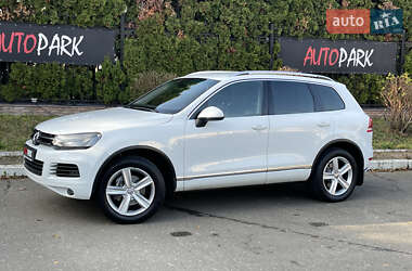 Позашляховик / Кросовер Volkswagen Touareg 2013 в Києві