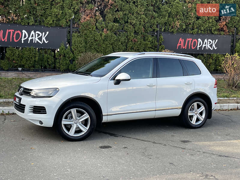 Позашляховик / Кросовер Volkswagen Touareg 2013 в Києві фото Позашляховик / Кросовер Volkswagen Touareg 2013 в Києві