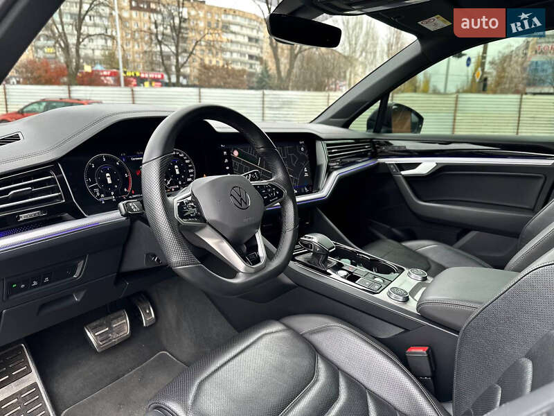 Внедорожник / Кроссовер Volkswagen Touareg 2019 в Кривом Роге