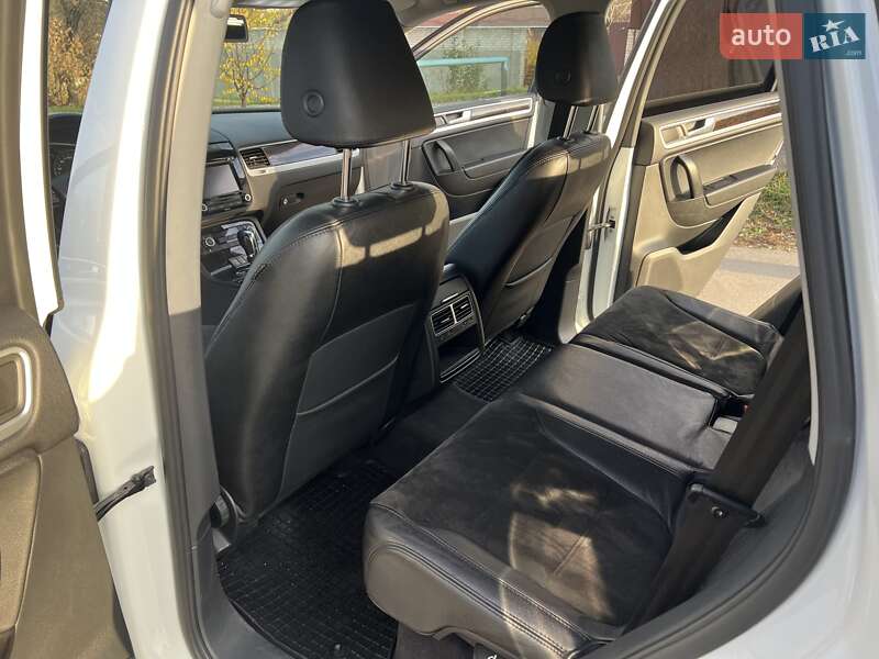 Внедорожник / Кроссовер Volkswagen Touareg 2012 в Харькове фото 17 Внедорожник / Кроссовер Volkswagen Touareg 2012 в Харькове