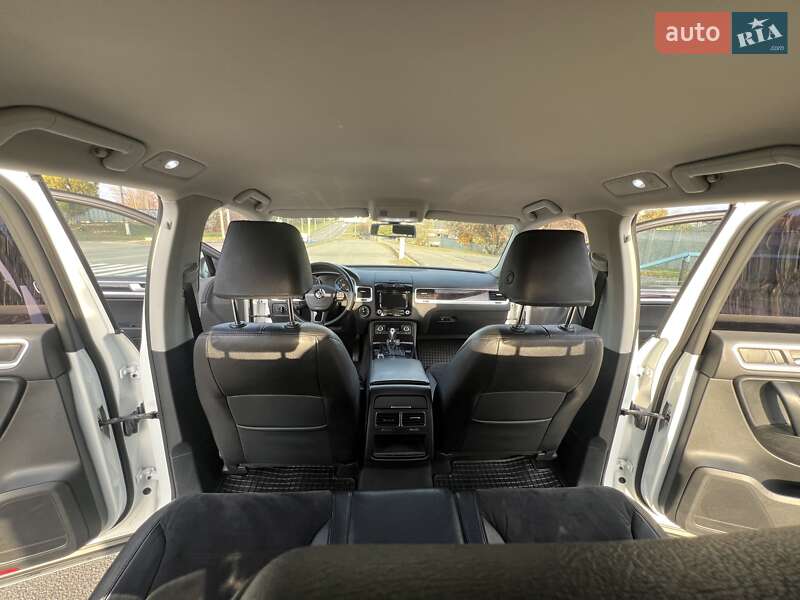Внедорожник / Кроссовер Volkswagen Touareg 2012 в Харькове фото 21 Внедорожник / Кроссовер Volkswagen Touareg 2012 в Харькове