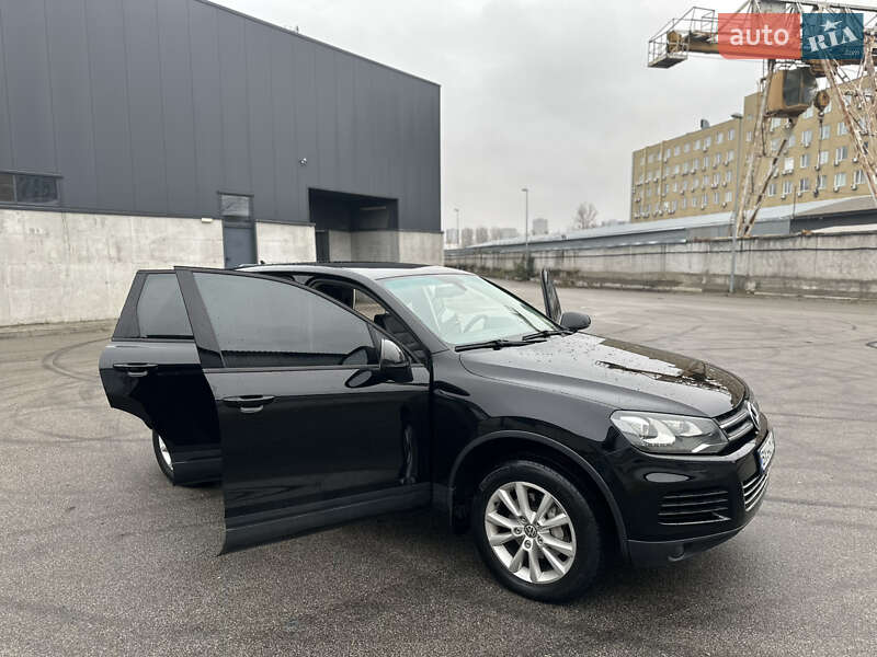 Внедорожник / Кроссовер Volkswagen Touareg 2010 в Киеве фото 22 Внедорожник / Кроссовер Volkswagen Touareg 2010 в Киеве