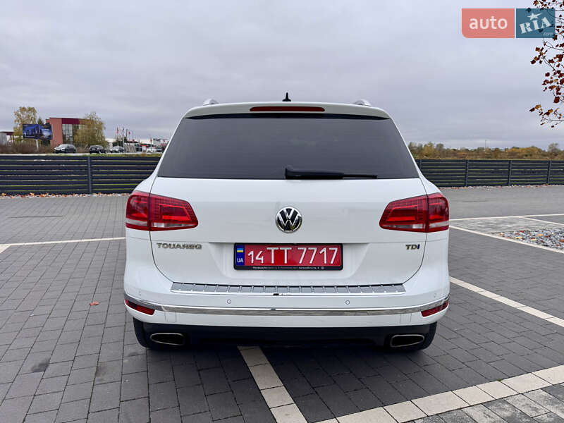 Внедорожник / Кроссовер Volkswagen Touareg 2016 в Мукачево фото 10 Внедорожник / Кроссовер Volkswagen Touareg 2016 в Мукачево