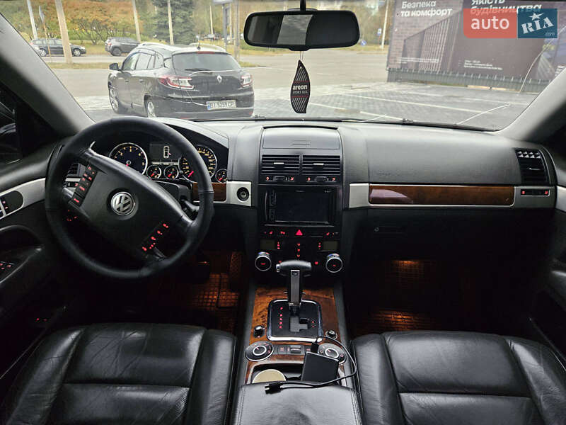 Внедорожник / Кроссовер Volkswagen Touareg 2007 в Полтаве фото 8 Внедорожник / Кроссовер Volkswagen Touareg 2007 в Полтаве