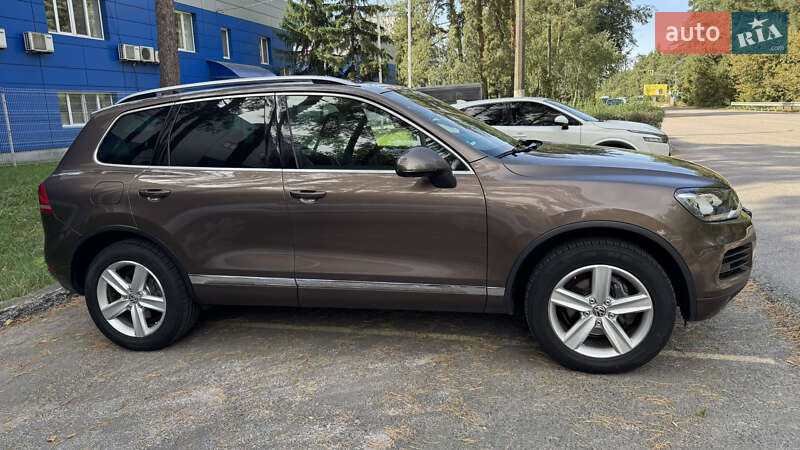 Внедорожник / Кроссовер Volkswagen Touareg 2012 в Киеве фото Внедорожник / Кроссовер Volkswagen Touareg 2012 в Киеве