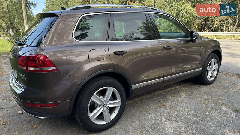 Внедорожник / Кроссовер Volkswagen Touareg 2012 в Киеве фото 5 Внедорожник / Кроссовер Volkswagen Touareg 2012 в Киеве