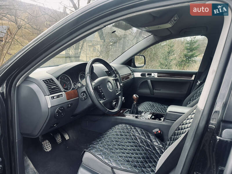 Внедорожник / Кроссовер Volkswagen Touareg 2007 в Рахове