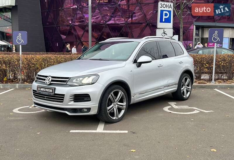 Внедорожник / Кроссовер Volkswagen Touareg 2012 в Киеве фото 4 Внедорожник / Кроссовер Volkswagen Touareg 2012 в Киеве