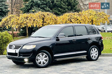 Внедорожник / Кроссовер Volkswagen Touareg 2008 в Днепре