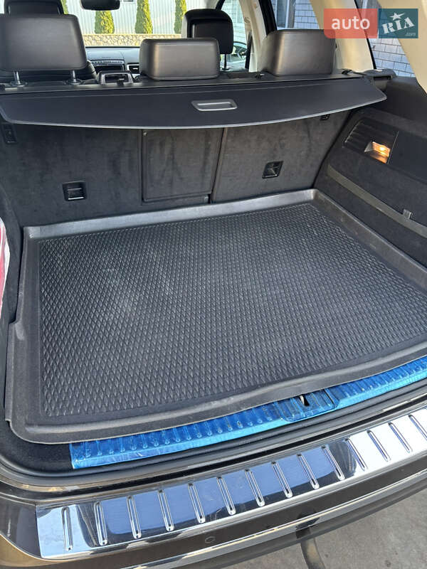 Внедорожник / Кроссовер Volkswagen Touareg 2017 в Глобине