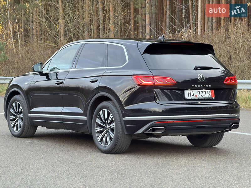 Внедорожник / Кроссовер Volkswagen Touareg 2022 в Ковеле