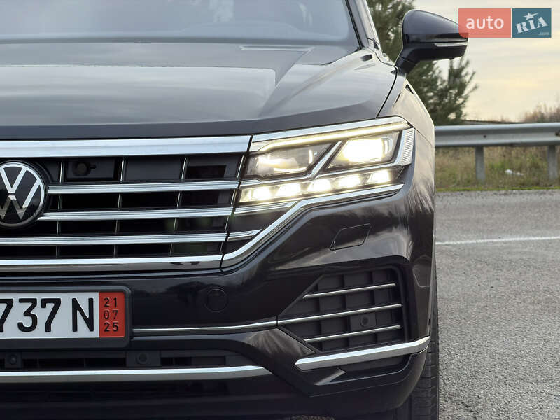 Внедорожник / Кроссовер Volkswagen Touareg 2022 в Ковеле