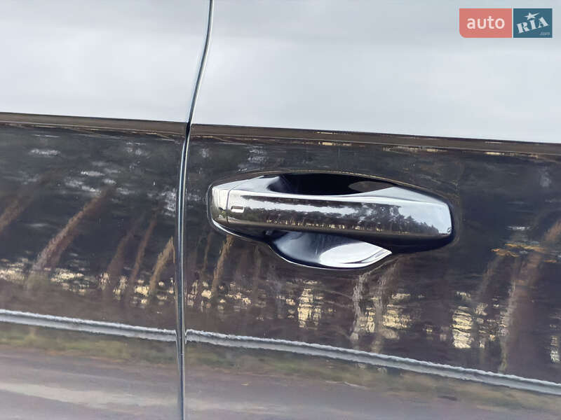 Внедорожник / Кроссовер Volkswagen Touareg 2022 в Ковеле