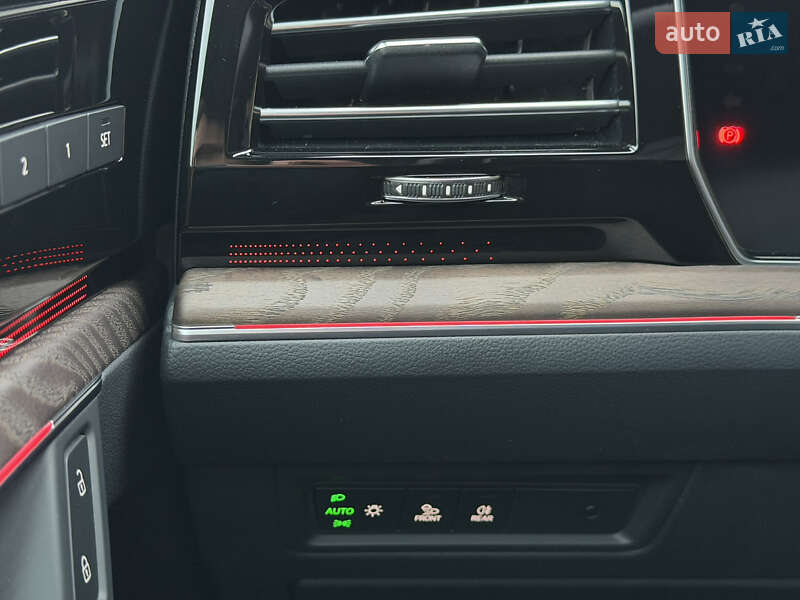 Внедорожник / Кроссовер Volkswagen Touareg 2022 в Ковеле