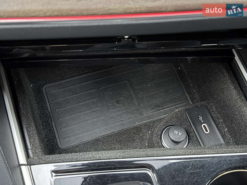 Внедорожник / Кроссовер Volkswagen Touareg 2022 в Ковеле