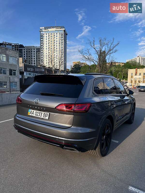 Внедорожник / Кроссовер Volkswagen Touareg 2019 в Киеве фото 5 Внедорожник / Кроссовер Volkswagen Touareg 2019 в Киеве