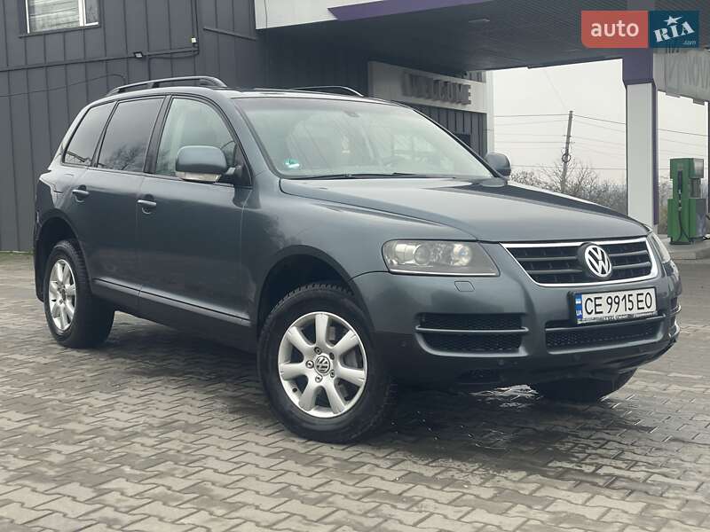 Внедорожник / Кроссовер Volkswagen Touareg 2005 в Черновцах