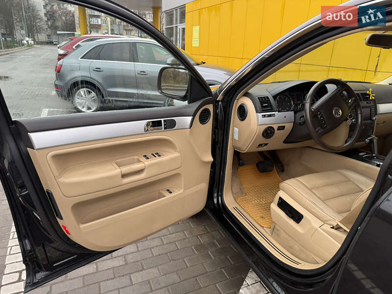 Внедорожник / Кроссовер Volkswagen Touareg 2005 в Ровно фото 18 Внедорожник / Кроссовер Volkswagen Touareg 2005 в Ровно