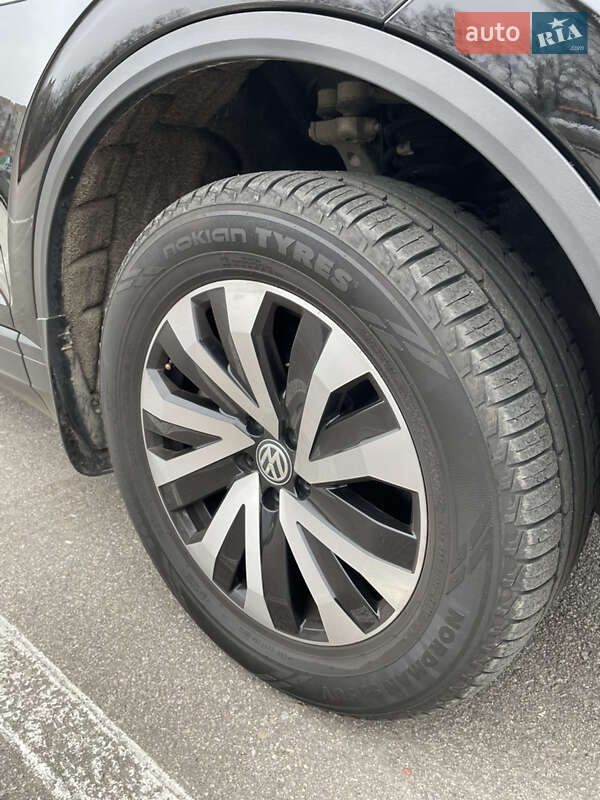 Внедорожник / Кроссовер Volkswagen Touareg 2019 в Кропивницком фото 27 Внедорожник / Кроссовер Volkswagen Touareg 2019 в Кропивницком