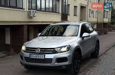 Внедорожник / Кроссовер Volkswagen Touareg 2011 в Ужгороде