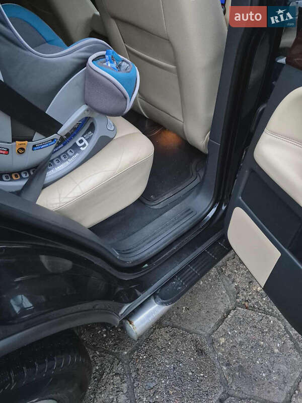 Внедорожник / Кроссовер Volkswagen Touareg 2008 в Львове