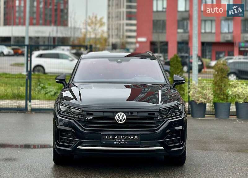 Внедорожник / Кроссовер Volkswagen Touareg 2019 в Киеве фото 4 Внедорожник / Кроссовер Volkswagen Touareg 2019 в Киеве