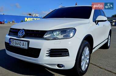 Внедорожник / Кроссовер Volkswagen Touareg 2013 в Днепре