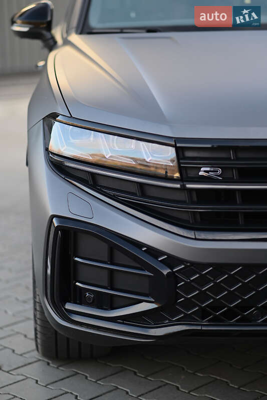 Внедорожник / Кроссовер Volkswagen Touareg 2024 в Ровно