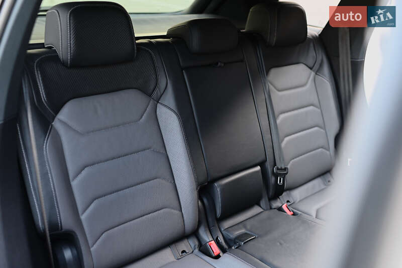 Внедорожник / Кроссовер Volkswagen Touareg 2024 в Ровно