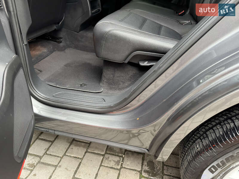 Позашляховик / Кросовер Volkswagen Touareg 2011 в Івано-Франківську фото 28 Позашляховик / Кросовер Volkswagen Touareg 2011 в Івано-Франківську