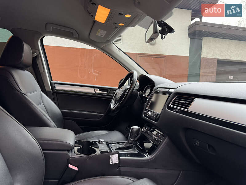 Позашляховик / Кросовер Volkswagen Touareg 2011 в Івано-Франківську фото 47 Позашляховик / Кросовер Volkswagen Touareg 2011 в Івано-Франківську