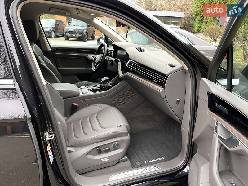 Внедорожник / Кроссовер Volkswagen Touareg 2020 в Киеве фото 20 Внедорожник / Кроссовер Volkswagen Touareg 2020 в Киеве