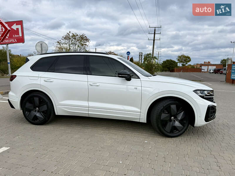 Внедорожник / Кроссовер Volkswagen Touareg 2025 в Одессе