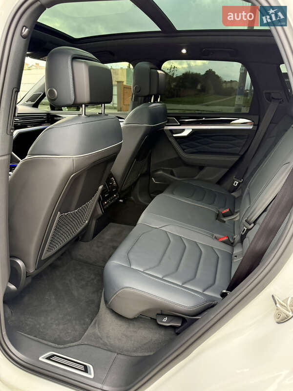 Внедорожник / Кроссовер Volkswagen Touareg 2025 в Одессе