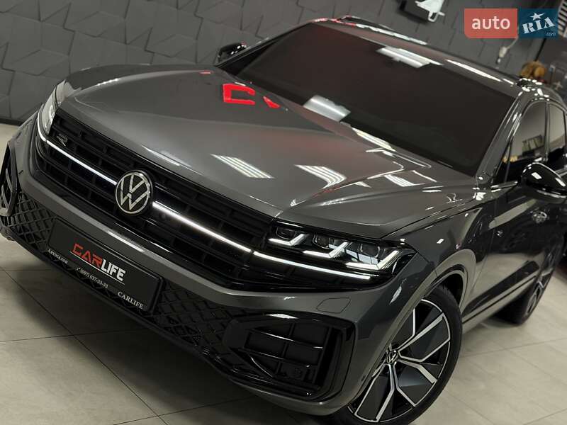 Внедорожник / Кроссовер Volkswagen Touareg 2024 в Тернополе