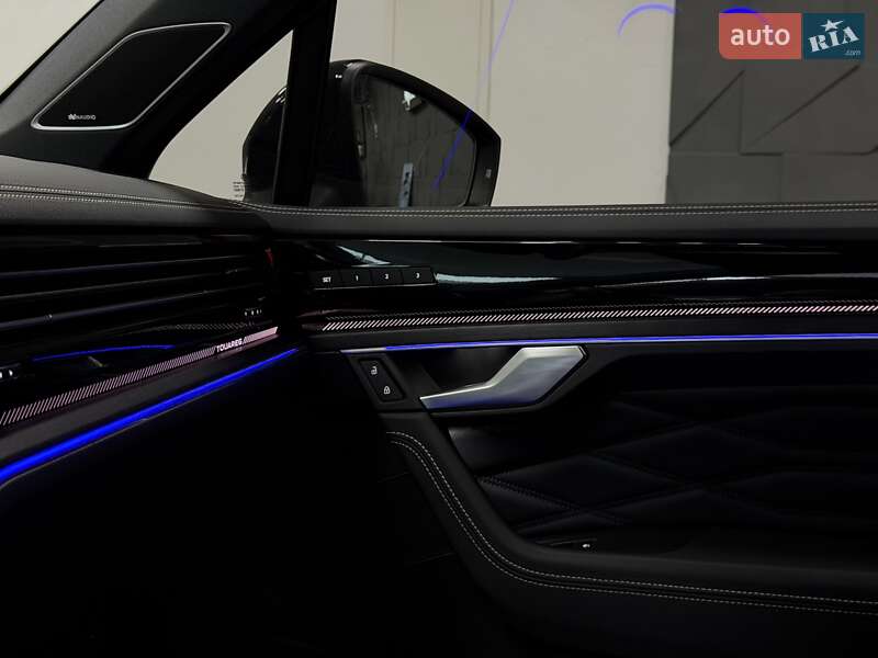 Внедорожник / Кроссовер Volkswagen Touareg 2024 в Тернополе