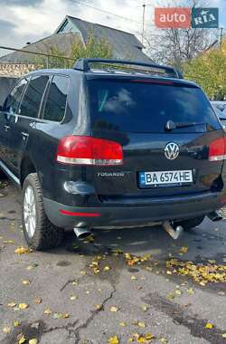 Внедорожник / Кроссовер Volkswagen Touareg 2006 в Кропивницком