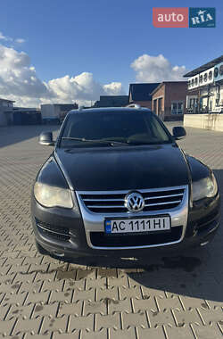 Позашляховик / Кросовер Volkswagen Touareg 2007 в Луцьку