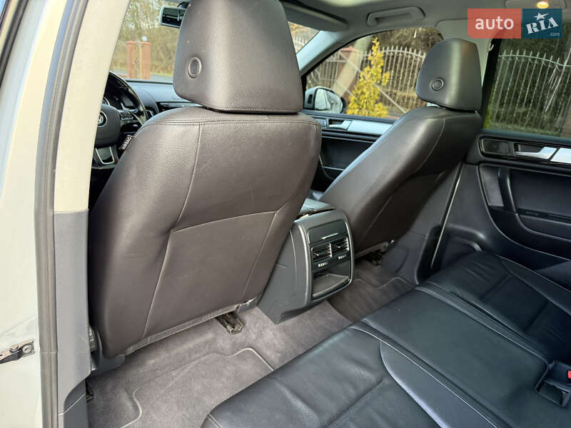 Внедорожник / Кроссовер Volkswagen Touareg 2012 в Сваляве фото 36 Внедорожник / Кроссовер Volkswagen Touareg 2012 в Сваляве