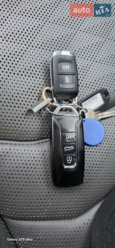 Внедорожник / Кроссовер Volkswagen Touareg 2018 в Хмельницком фото 7 Внедорожник / Кроссовер Volkswagen Touareg 2018 в Хмельницком