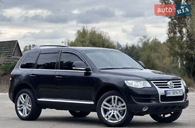 Внедорожник / Кроссовер Volkswagen Touareg 2007 в Киеве