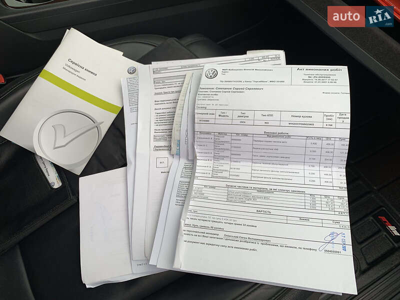 Внедорожник / Кроссовер Volkswagen Touareg 2016 в Одессе