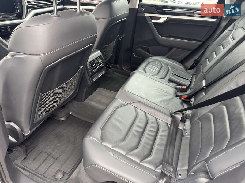 Внедорожник / Кроссовер Volkswagen Touareg 2019 в Хмельницком фото 14 Внедорожник / Кроссовер Volkswagen Touareg 2019 в Хмельницком