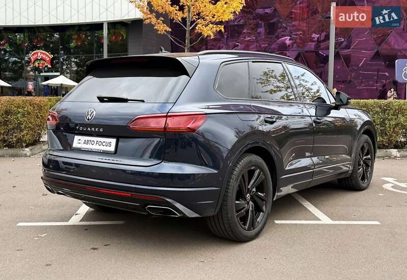 Внедорожник / Кроссовер Volkswagen Touareg 2023 в Киеве