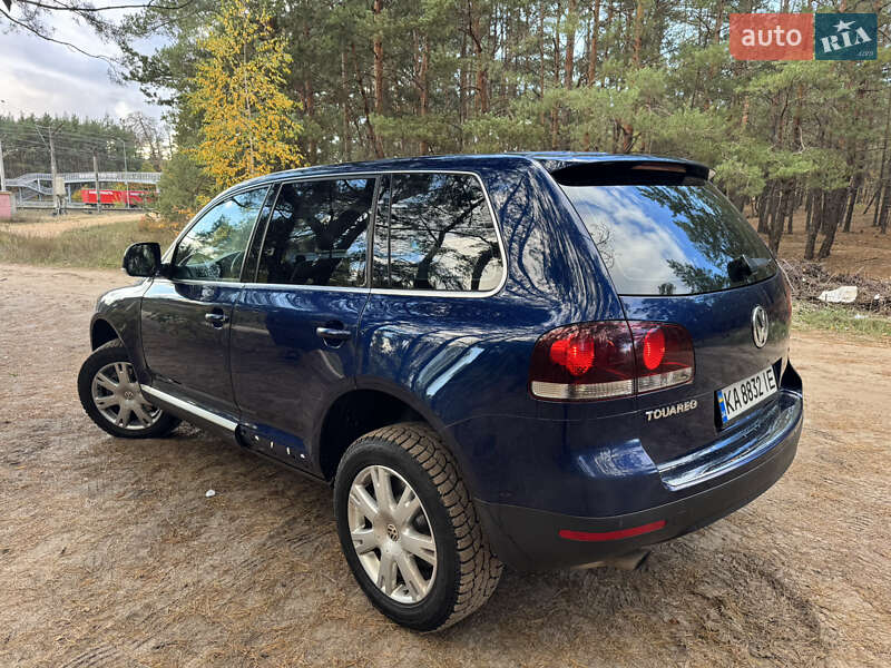 Внедорожник / Кроссовер Volkswagen Touareg 2007 в Киеве